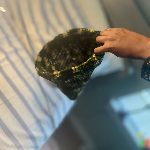 Wool hat - Picture 3 of 4